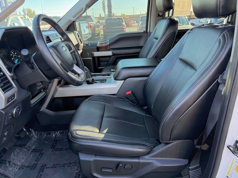 Certified 2019 Ford F150 Lariat image 15