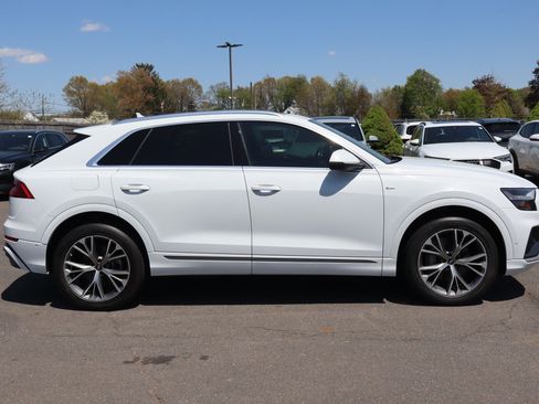 Used 2021 Audi Q8 Premium Plus w/ Premium Plus Package AWD/4WD image 4