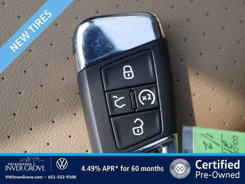Certified 2023 Volkswagen Atlas Cross Sport SE AWD/4WD image 35
