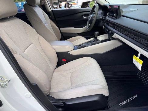 Used 2024 Honda Accord LX image 14