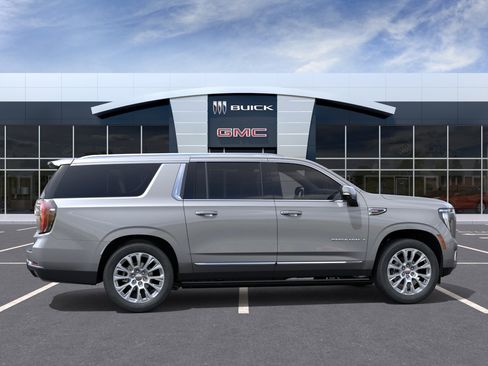New 2026 GMC Yukon XL Denali AWD/4WD image 29