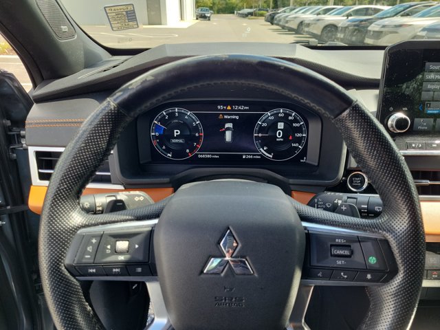 Used 2022 Mitsubishi Outlander SEL AWD/4WD image 25