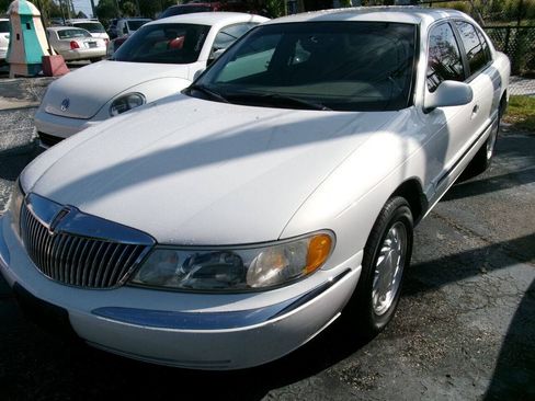 Used 1998 Lincoln Continental FWD image 3