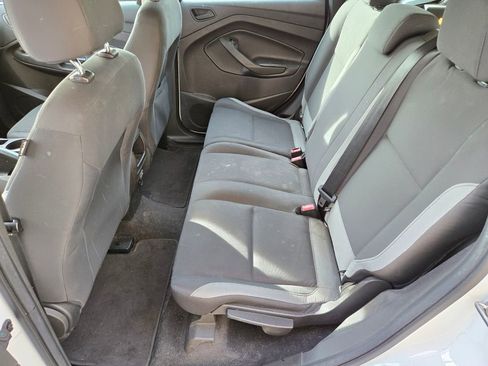 Used 2016 Ford Escape S image 7