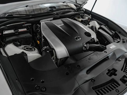 Used 2016 Lexus RC 350 w/ Luxury Package RWD image 41