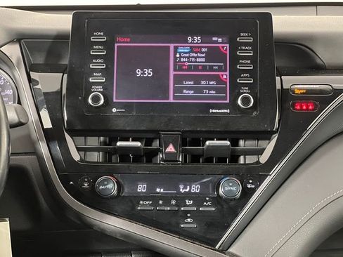 Used 2024 Toyota Camry SE image 26