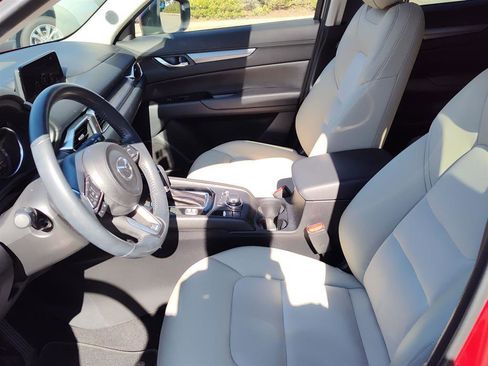 Used 2017 MAZDA CX-5 Touring w/ Preferred Equipment Package image 10