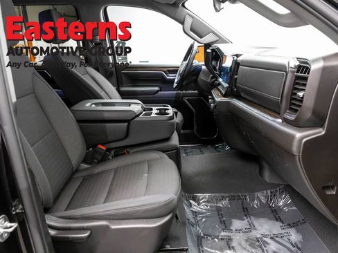 Used 2025 Chevrolet Silverado 1500 LT AWD/4WD image 26