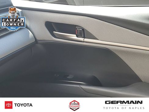 Used 2025 Toyota Camry SE w/ Convenience Package FWD image 28