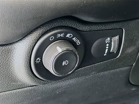 Used 2021 Dodge Durango GT AWD/4WD image 14