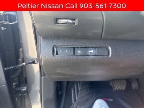 Used 2023 Nissan Pathfinder SL w/ SL Premium Package FWD image 8