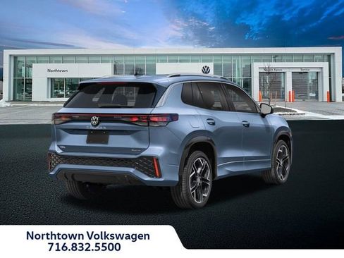 New 2026 Volkswagen Tiguan SEL R-Line AWD/4WD image 2