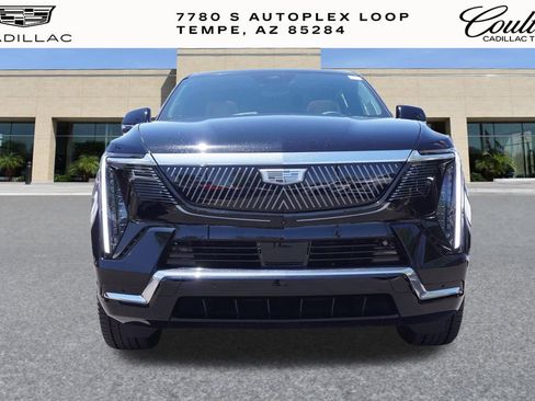 New 2025 Cadillac Escalade IQ Luxury 2 image 5