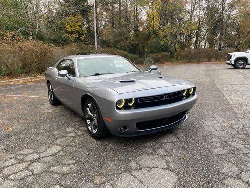 Used 2016 Dodge Challenger SXT Plus image 55