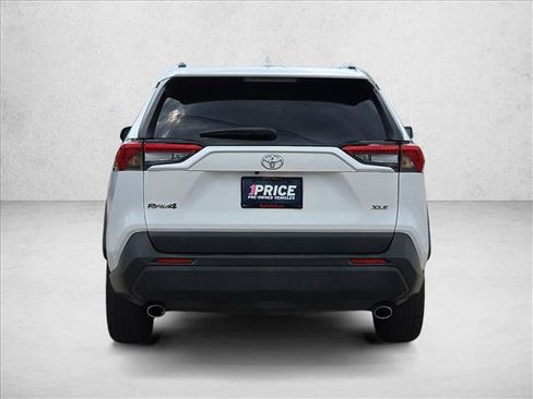 Used 2024 Toyota RAV4 XLE FWD image 7