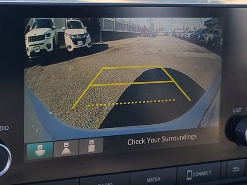 Used 2023 Honda Civic Sport image 25