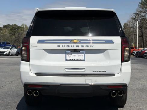 Used 2023 Chevrolet Suburban Premier AWD/4WD image 25