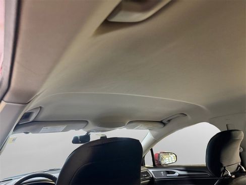 Used 2014 Ford Fusion SE w/ Equipment Group 201A image 23