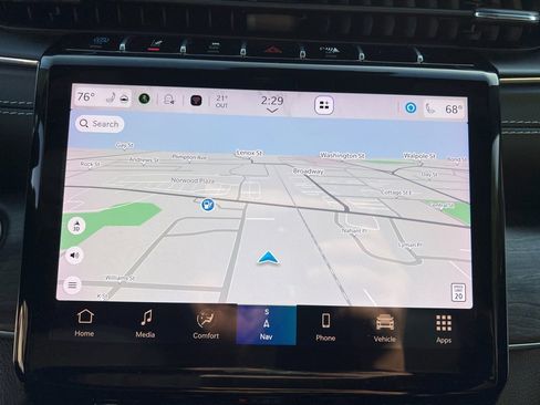 Used 2023 Jeep Grand Cherokee Overland image 20