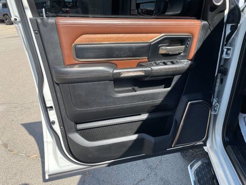 Used 2022 RAM 3500 Limited image 17