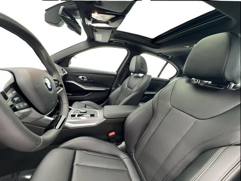 Used 2026 BMW 330i Sedan RWD image 19