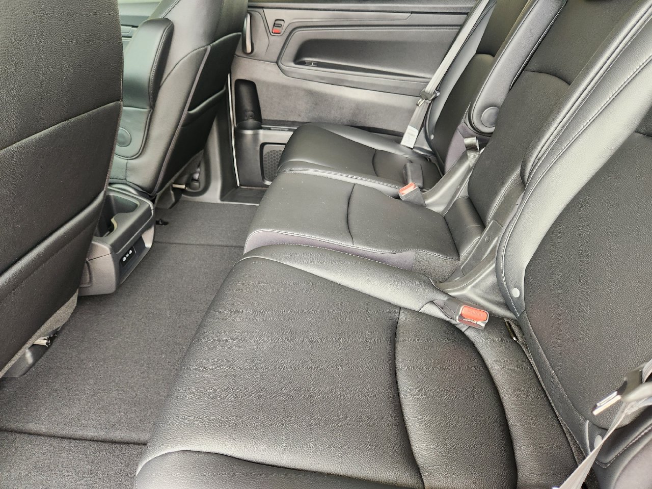 New 2027 Honda Odyssey EX-L image 19