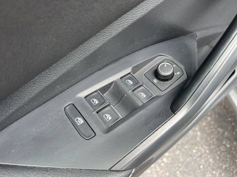 Used 2024 Volkswagen Jetta S FWD image 25