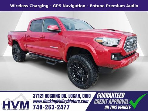 Used 2018 Toyota Tacoma TRD Sport image 1