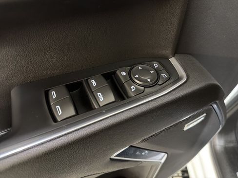 Used 2024 Chevrolet Silverado 1500 LTZ AWD/4WD image 18