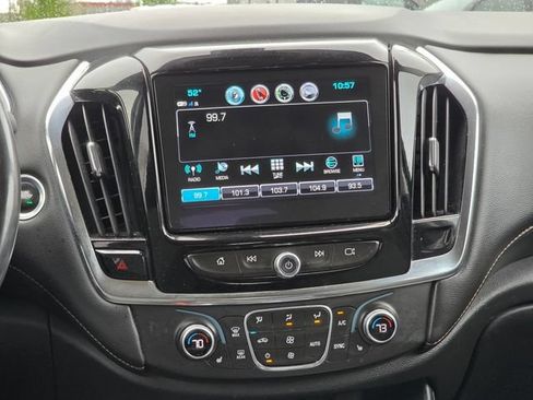 Used 2018 Chevrolet Traverse LT w/ LPO, Floor Liner Package AWD/4WD image 9