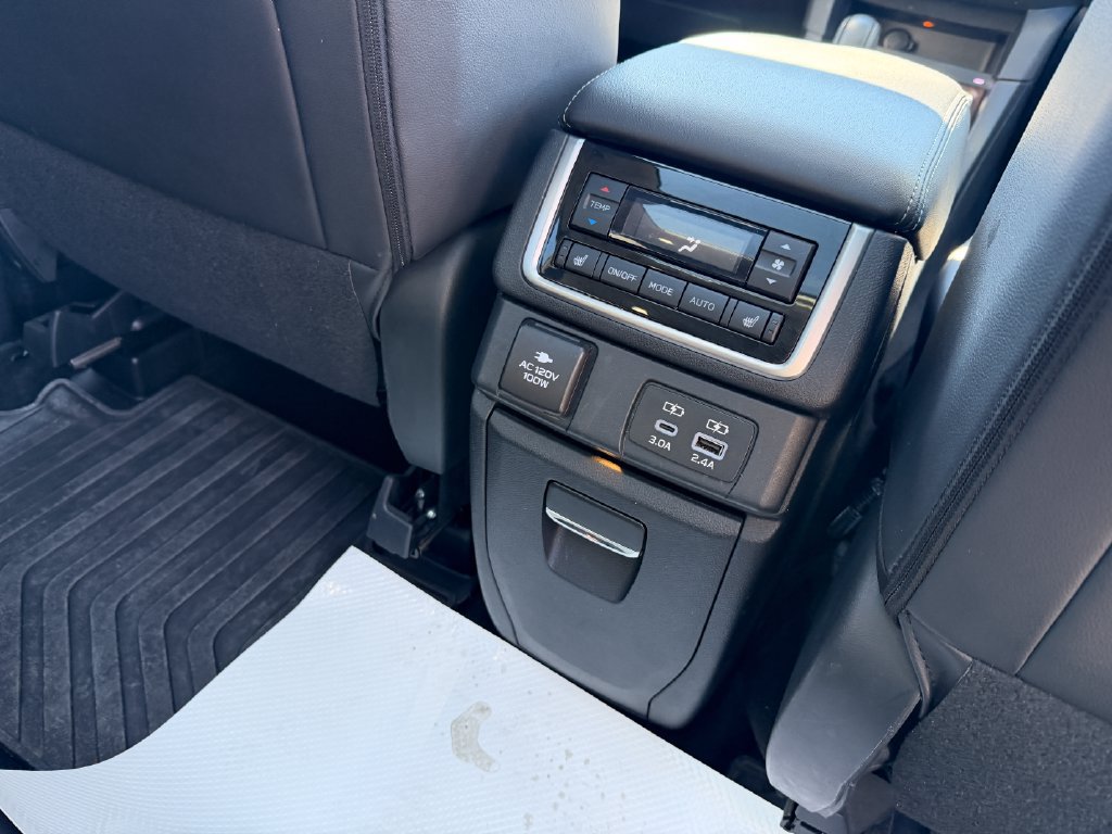 Used 2023 Subaru Ascent Touring AWD/4WD image 15