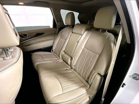 Used 2017 INFINITI QX60 FWD w/ Deluxe Technology Package image 26