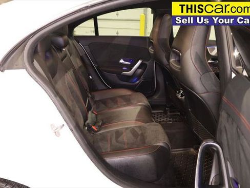 Used 2021 Mercedes-Benz CLA 35 AMG 4MATIC image 29