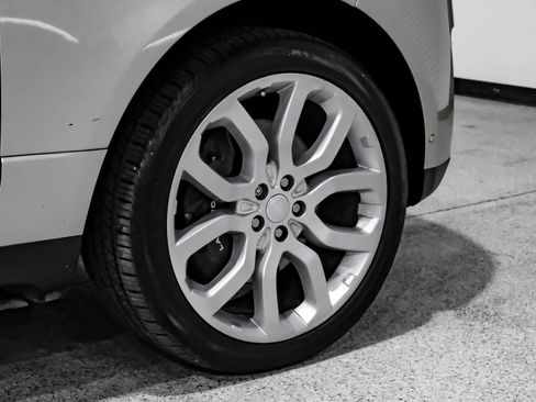 Used 2019 Land Rover Range Rover Long Wheelbase Autobiography image 64