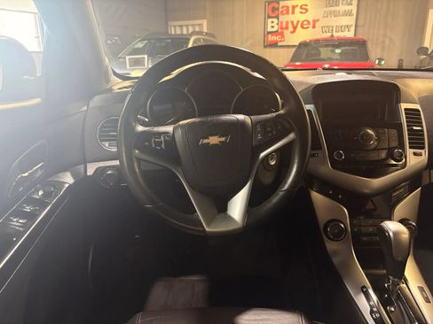 Used 2011 Chevrolet Cruze LT FWD image 12