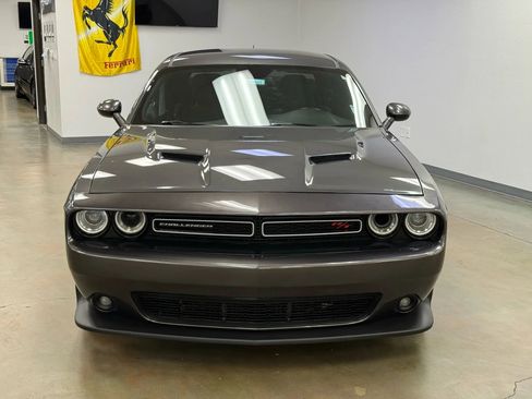 Used 2015 Dodge Challenger R/T Scat Pack w/ Driver Convenience Group image 3