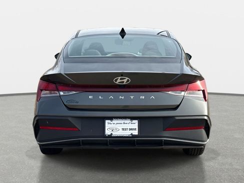 Certified 2024 Hyundai Elantra SEL image 6