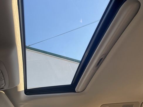 Used 2024 Nissan Armada Platinum w/ Cargo Package image 27