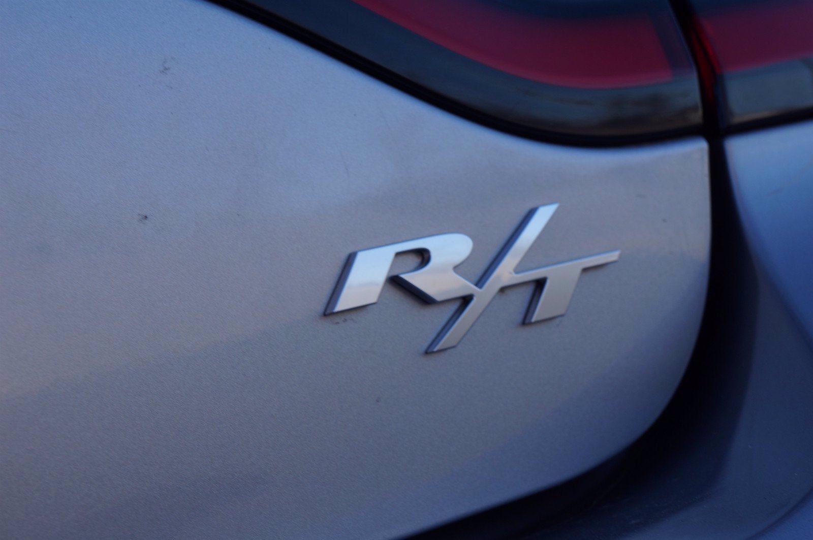 Used 2018 Dodge Charger R/T RWD image 8