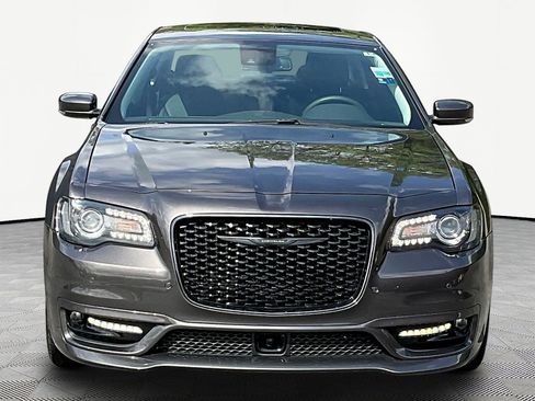 Used 2023 Chrysler 300 Touring L w/ Popular Equipment Group RWD image 2