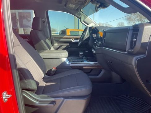 Used 2023 GMC Sierra 1500 Elevation image 15