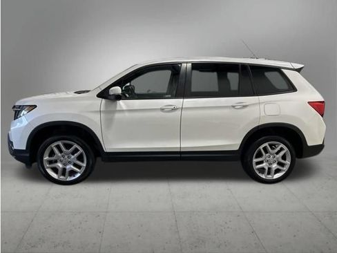 Certified 2024 Honda Passport EX-L image 3