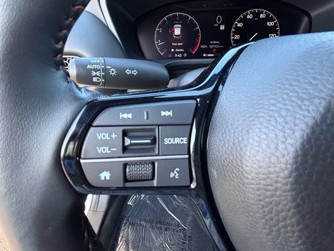 Used 2024 Honda HR-V Sport image 24