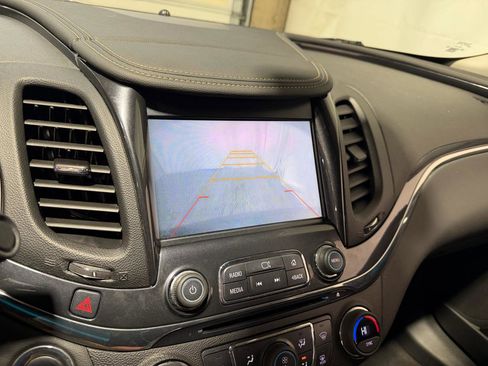 Used 2015 Chevrolet Impala LTZ image 30