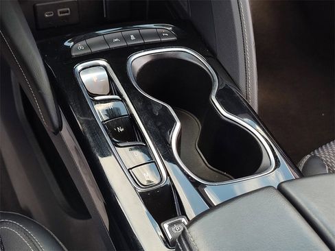 Used 2023 Buick Envision Preferred image 29