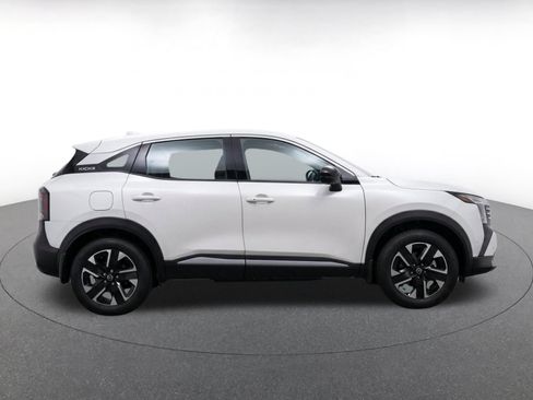 Used 2026 Nissan Kicks SV w/ Cold Weather Package AWD/4WD image 10