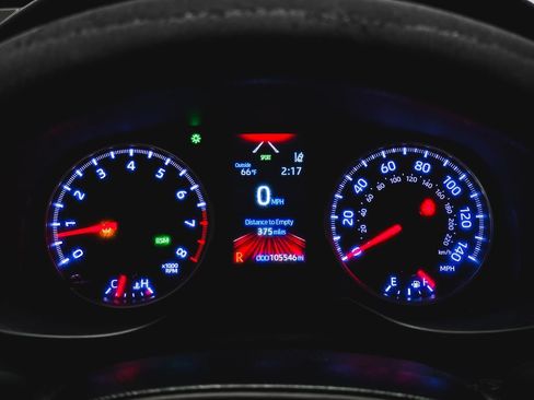 Used 2021 Toyota RAV4 XLE FWD image 24