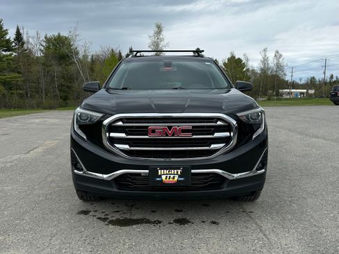 Used 2019 GMC Terrain SLT w/ Preferred Package AWD/4WD image 9