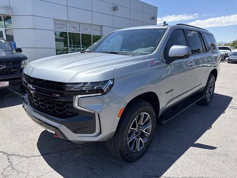 Used 2024 Chevrolet Tahoe Z71 w/ Luxury Package AWD/4WD image 2