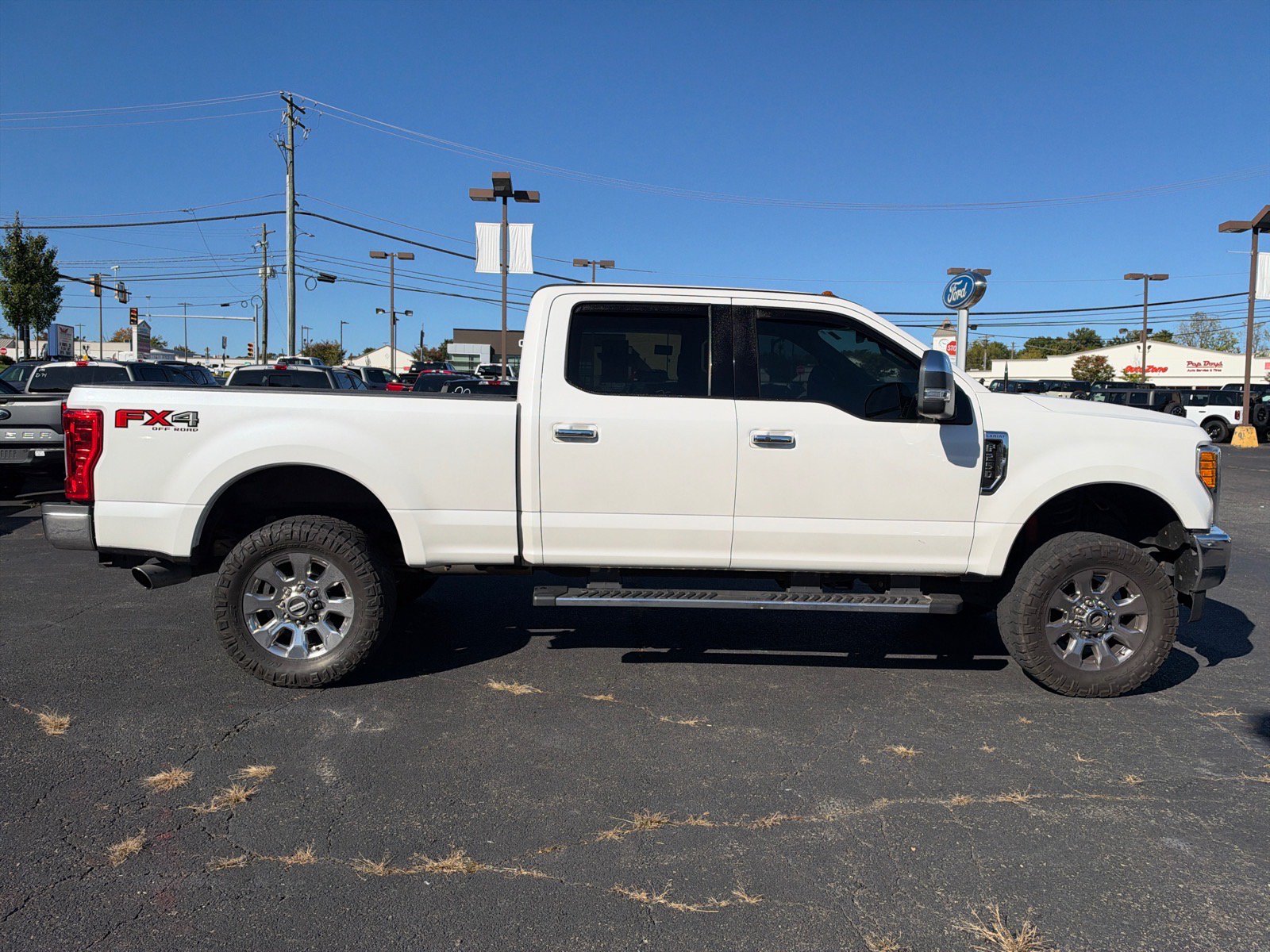 Used 2017 Ford F250 Lariat w/ Lariat Ultimate Package AWD/4WD image 4